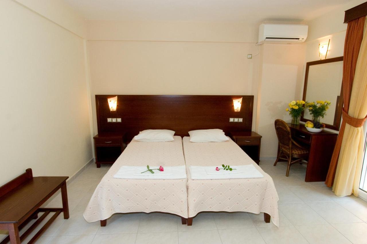 Hotel Viana Loutra Edipsou  Dış mekan fotoğraf